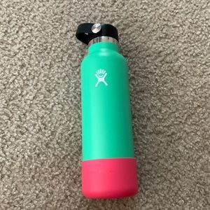 Hydro flask  21 oz